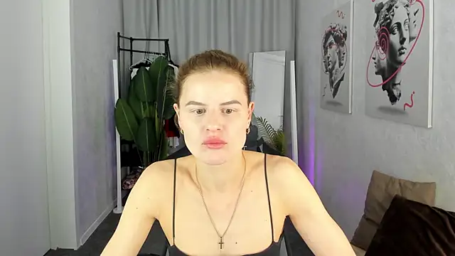 Snapshot of Wanda_Gomez chatting on 05/20/26, 01:52 Wanda Gomez online show from 05/20/26, 01:52