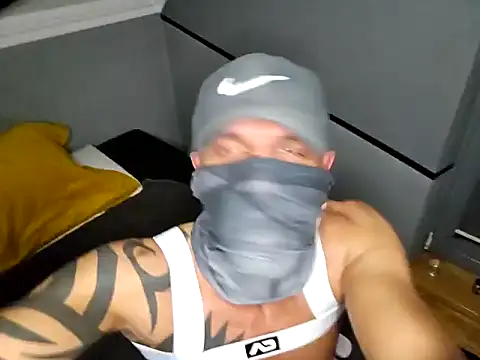 slavic boy 39 online show from 11/22/25, 11:14