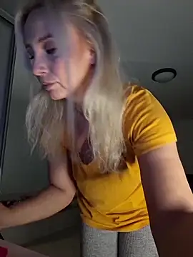 merlyn4 online show from 11/29/25, 10:48