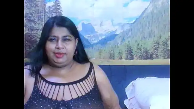 indianhoney694u online show from 02/02/26, 05:34