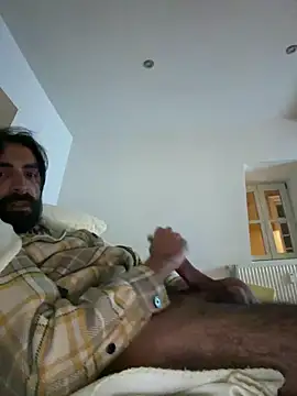 SergioGarcia93 online show from 10/03/25, 09:38