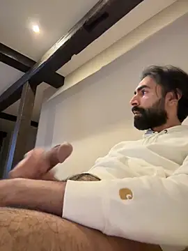 SergioGarcia93 online show from 10/08/25, 08:31