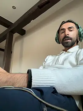 SergioGarcia93 online show from 11/08/25, 03:26