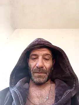 Alexdaniel89 online show from 04/05/26, 02:35