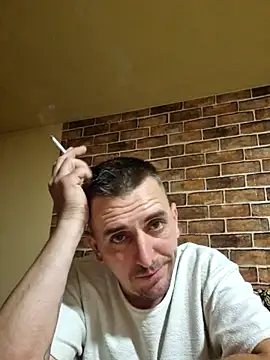 Lawrence067 online show from 04/17/26, 08:11