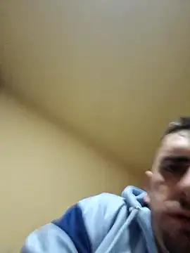 Lawrence067 online show from 12/17/25, 09:09