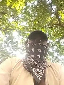 Rangabilla1947 online show from 10/15/25, 10:56