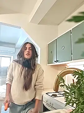 DaisyDea online show from 11/05/25, 10:40