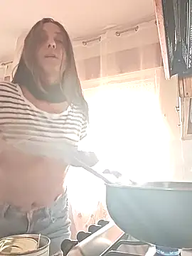 DaisyDea online show from 10/28/25, 12:37