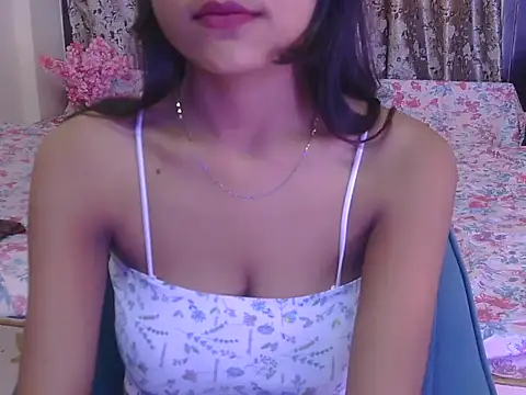 hoty-priya online show from 02/14/26, 05:07