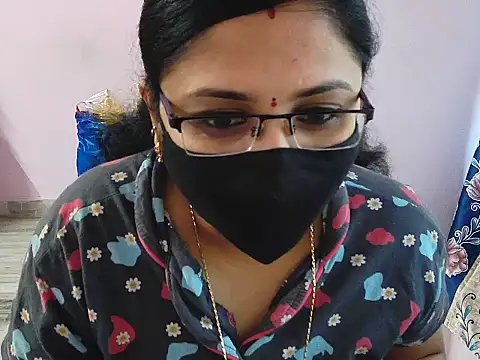 jannu6482 online show from 11/08/25, 07:12