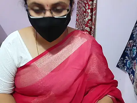jannu6482 online show from 10/25/25, 04:40