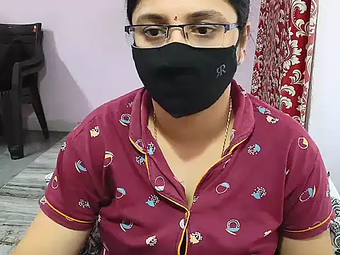 jannu6482 online show from 10/18/25, 08:16