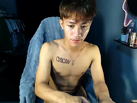naughtyboyloy 0 online show from 06/07/26, 02:55