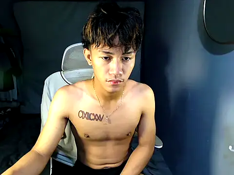 naughtyboyloy 0 online show from 05/10/26, 10:44
