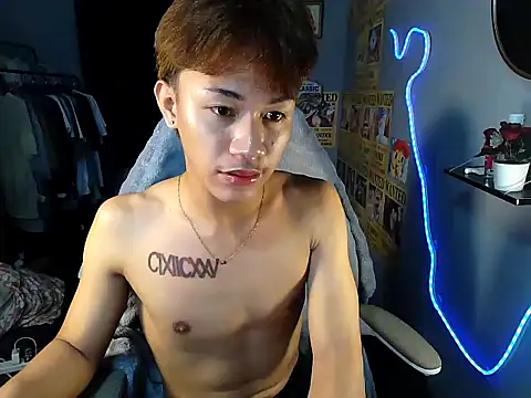 naughtyboyloy 0 online show from 06/26/26, 05:19
