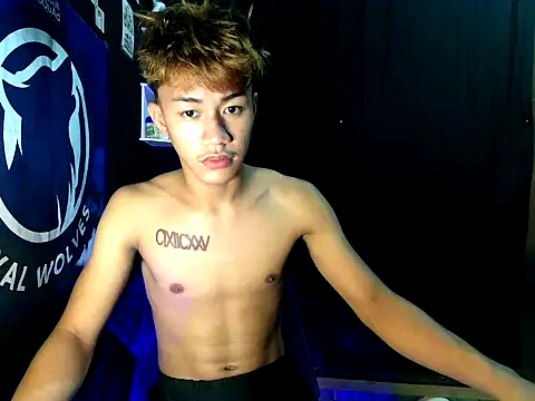 naughtyboyloy 0 online show from 10/22/25, 05:45