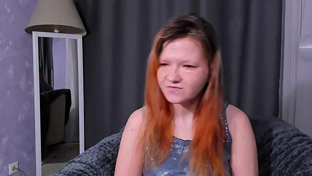 Nora lovvvv online show from 09/26/25, 10:22