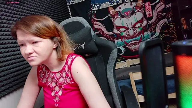 Nora lovvvv online show from 02/06/26, 10:44