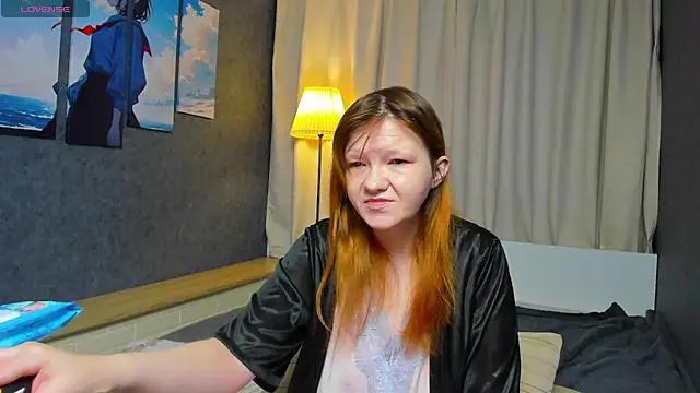 Nora lovvvv online show from 11/20/25, 10:16