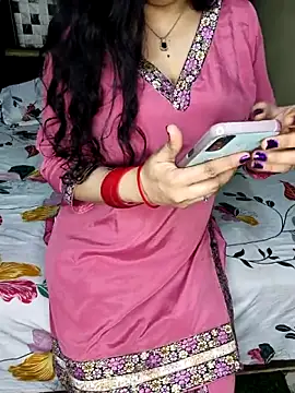 Snapshot of PRIYA_22 chatting on 10/16/25, 01:19 PRIYA 22 online show from 10/16/25, 01:19