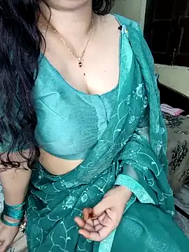 PRIYA 22 online show from 10/27/25, 10:49