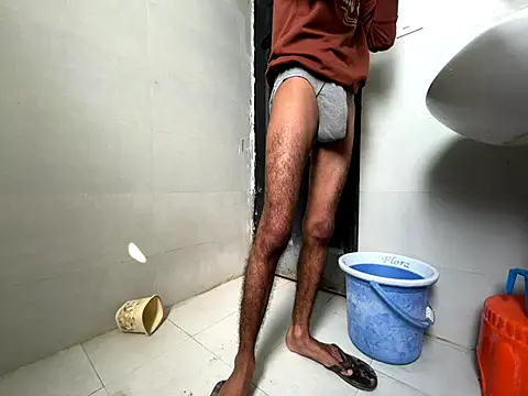 Snapshot of monster_fuck chatting on 11/02/25, 05:34 monster fuck online show from 11/02/25, 05:34