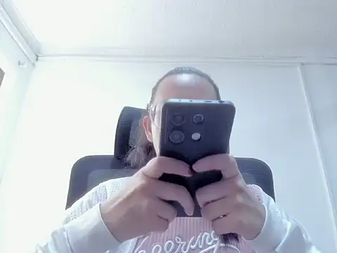 dalila macherano1 online show from 10/19/25, 03:59