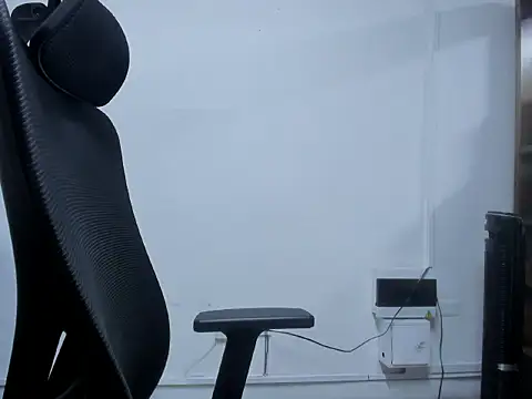 dalila macherano1 online show from 11/10/25, 10:48