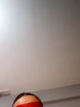 Maskelihatun online show from 12/14/25, 01:49