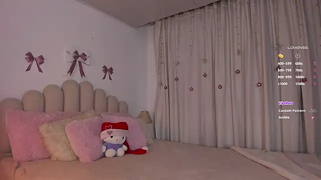 Snapshot of sofi_graay chatting on 12/04/25, 10:31 sofi graay online show from 12/04/25, 10:31