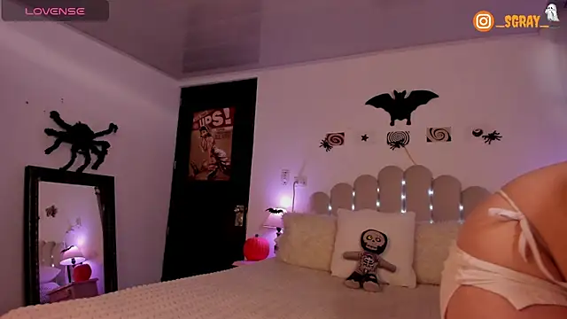 Snapshot of sofi_graay chatting on 10/15/25, 09:56 sofi graay online show from 10/15/25, 09:56