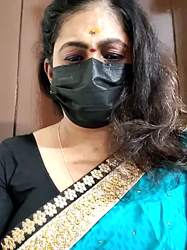 Snapshot of Sweetie_swetha37 chatting on 09/14/25, 11:54 Sweetie swetha37 online show from 09/14/25, 11:54
