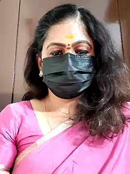 Snapshot of Sweetie_swetha37 chatting on 09/12/25, 05:07 Sweetie swetha37 online show from 09/12/25, 05:07