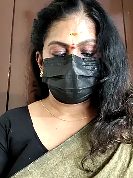 Snapshot of Sweetie_swetha37 chatting on 10/05/25, 08:54 Sweetie swetha37 online show from 10/05/25, 08:54