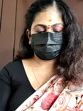 Snapshot of Sweetie_swetha37 chatting on 09/27/25, 09:48 Sweetie swetha37 online show from 09/27/25, 09:48