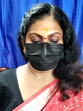Snapshot of Sweetie_swetha37 chatting on 10/19/25, 08:50 Sweetie swetha37 online show from 10/19/25, 08:50