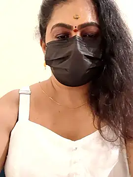 Sweetie swetha37 online show from 01/18/26, 09:40