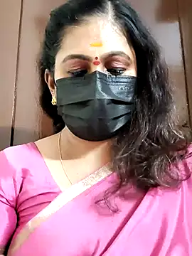 Snapshot of Sweetie_swetha37 chatting on 09/11/25, 03:34 Sweetie swetha37 online show from 09/11/25, 03:34