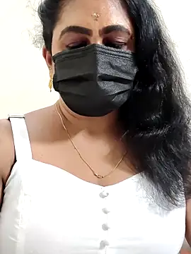 Sweetie swetha37 online show from 02/04/26, 08:48
