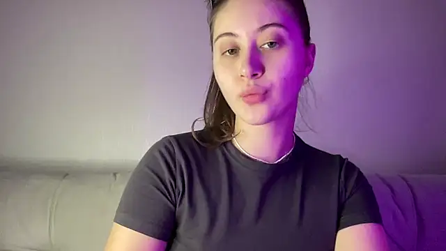 StellarAlice online show from 02/08/26, 05:43