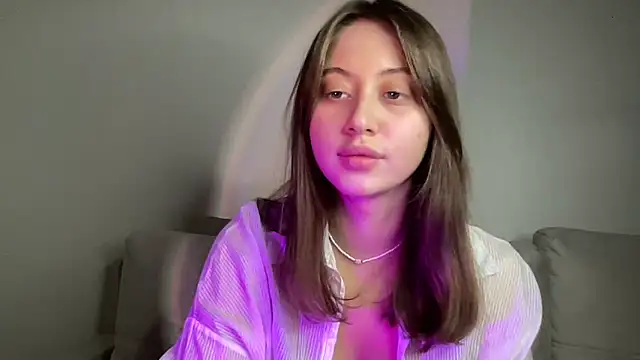 StellarAlice online show from 10/28/25, 05:34