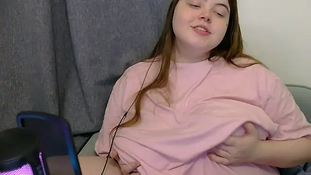 brattyprincessemma online show from 11/21/25, 05:01