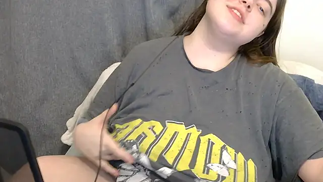 brattyprincessemma online show from 02/17/26, 09:01