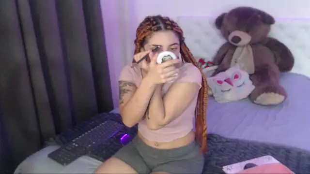 kylie444  online show from 12/18/25, 12:31