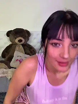Snapshot of kylie444_ chatting on 10/01/25, 01:55 kylie444 online show from 10/01/25, 01:55