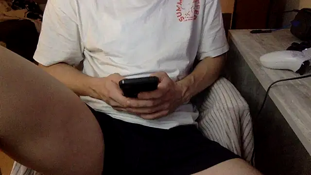 Breezydicksn online show from 10/26/25, 05:13