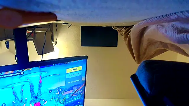 Breezydicksn online show from 04/26/26, 08:06