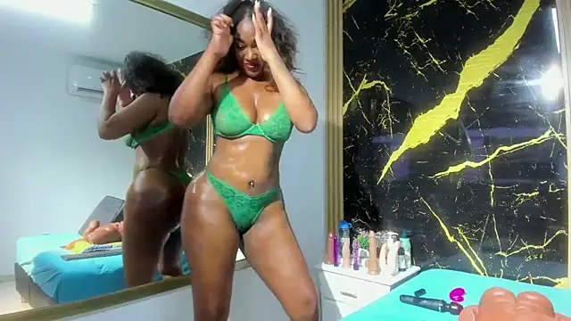 AdrianaVegga online show from 02/13/26, 03:17