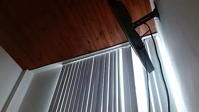 Crystal Star  online show from 02/10/26, 02:38